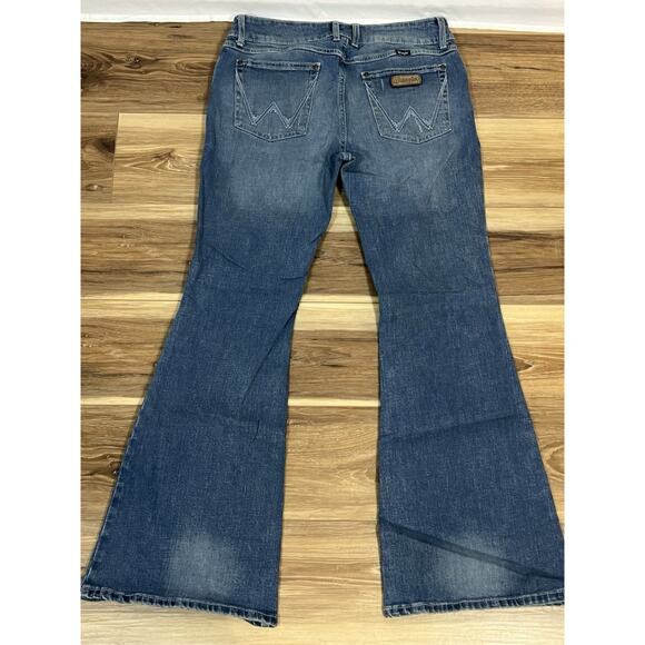 WRANGLER WOMEN'S MAE FLARE JEANS SIZE 11 X 32 - Picture 5 of 7